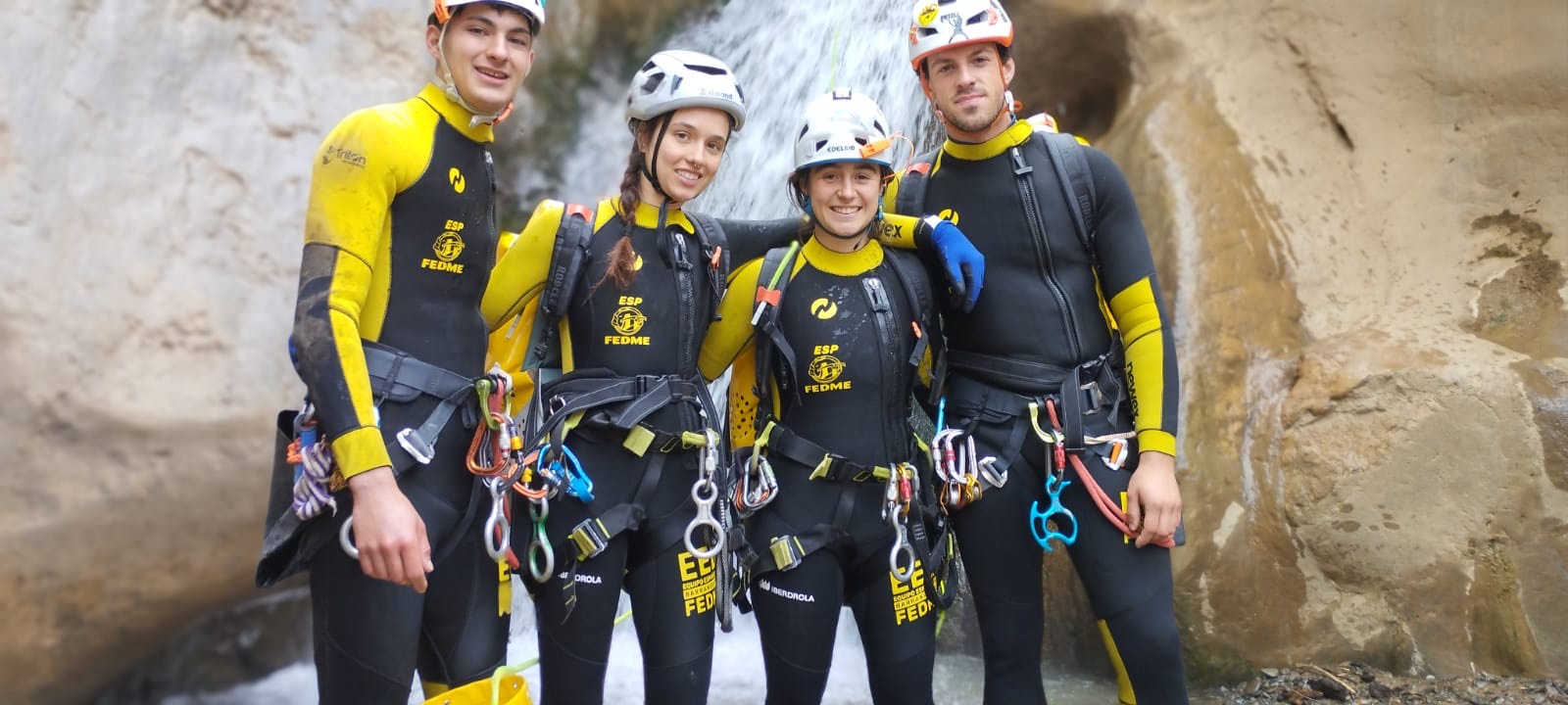 MAIALEN LEZEAGA Y SUYAPA P&Eacute;REZ EN LA CONCENTRACI&Oacute;N DEL EQUIPO ESPA&Ntilde;OL DE BARRANQUISMO EN LAS MONTA&Ntilde;AS DEL ATLAS